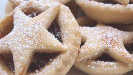 Luxury Christmas Finger Buffet £22.50  per person